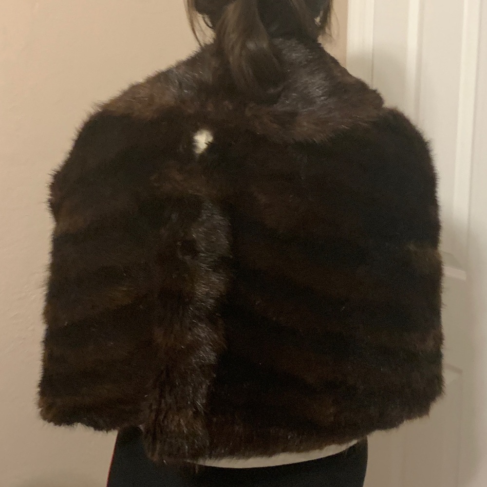 Authentic fur - Picture 2 of 2